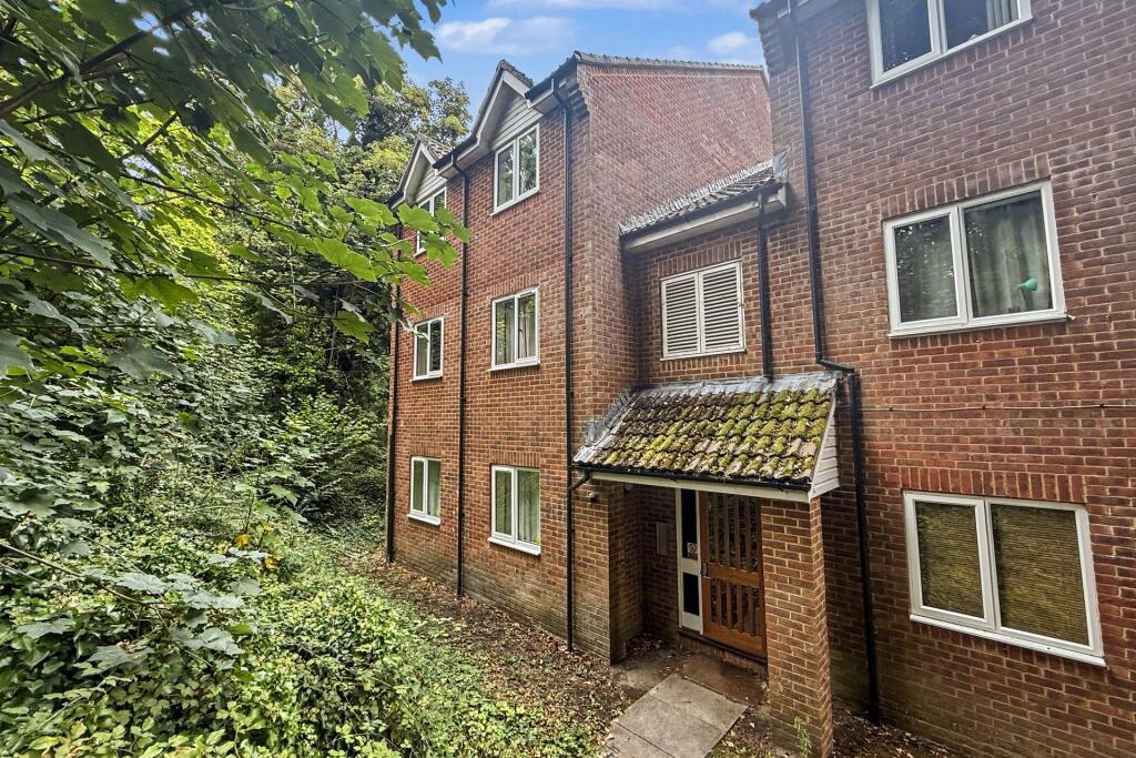 Main image of property: Salisbury