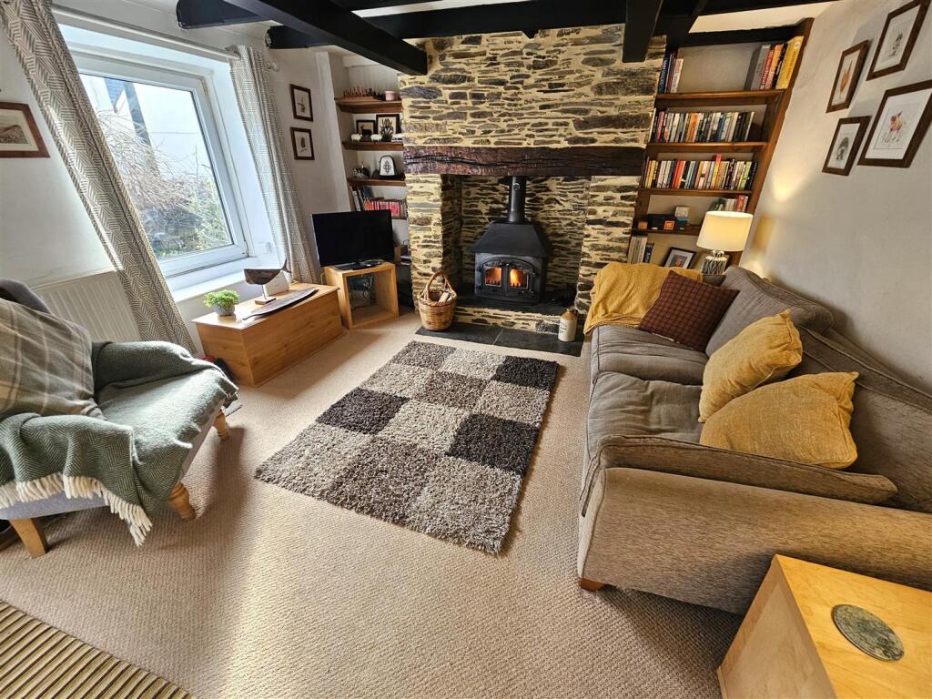House in Plymouth - View 3