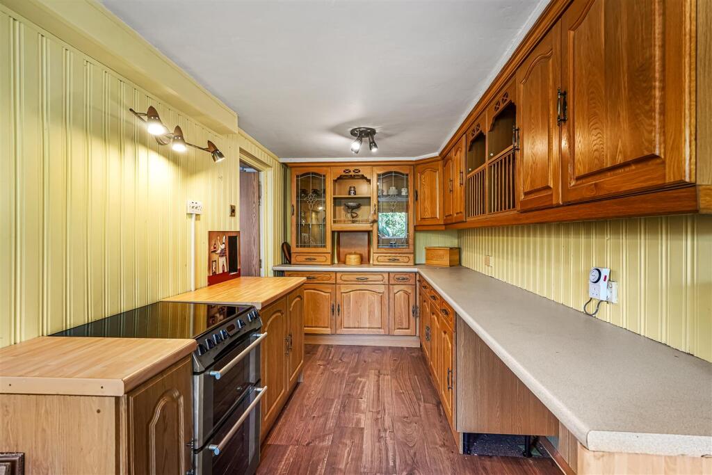 House in Darlington, Hurworth - More