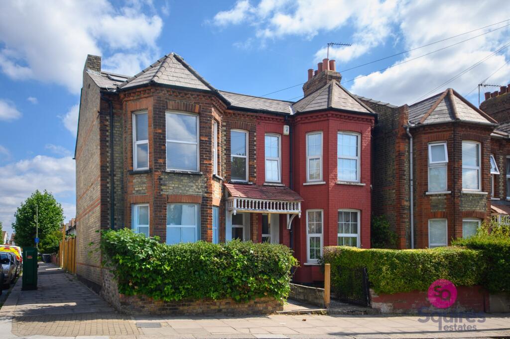 Main image of property: Long Lane, London, N3