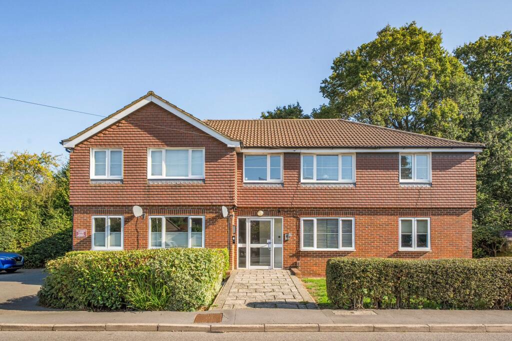 Main image of property: Harrow Road, Warlingham, CR6