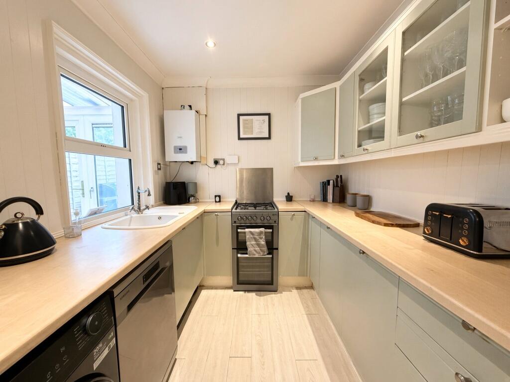 House in Aldershot, Cargate - View 4