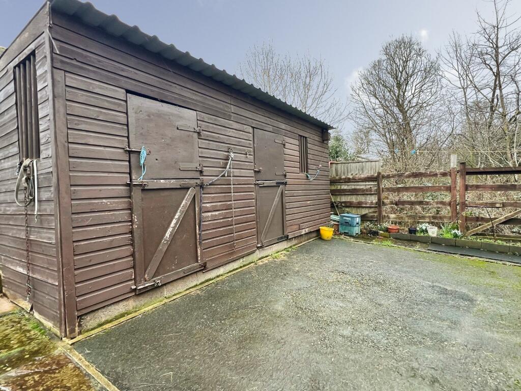 Additional image 16 of Netherlands Avenue, Low Moor, Bradford, West Yorkshire, BD12