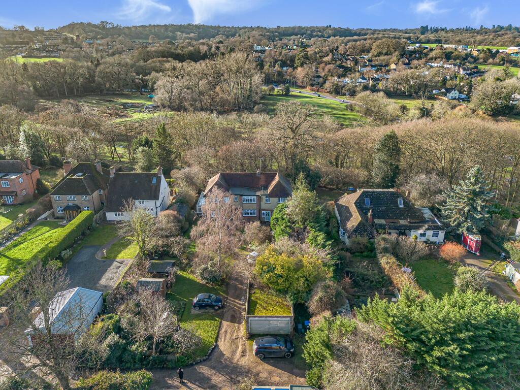 Hertford Road, Digswell, Welwyn, AL6