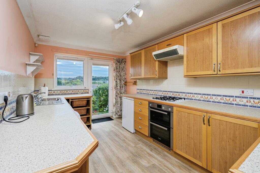 House in Plymouth - View 4