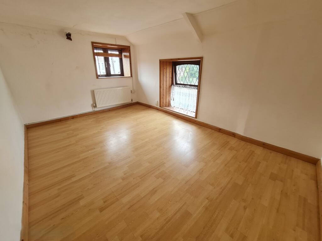 Glebe Road, Loughor, Swansea, City And County of Swansea. - More
