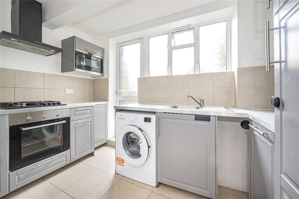 Apartment in London - View 2