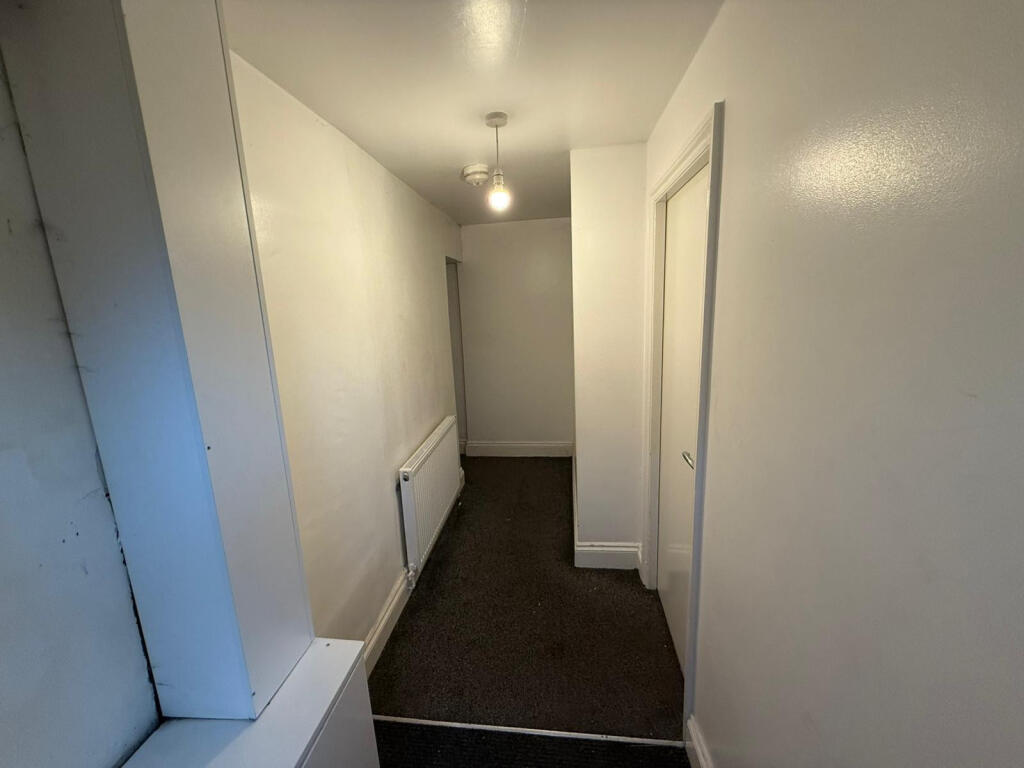 Boarshaw Road, Middleton, Manchester, Greater Manchester, M24 photo 5