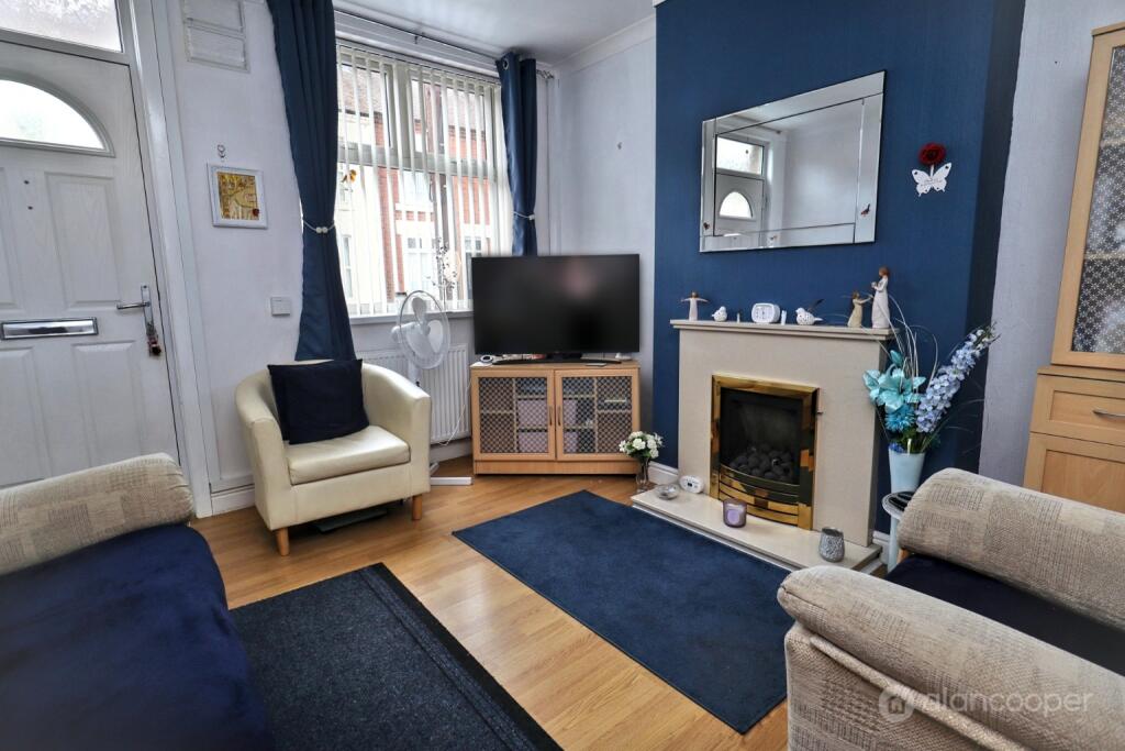 House in Nuneaton and Bedworth, Abbey Green - View 3