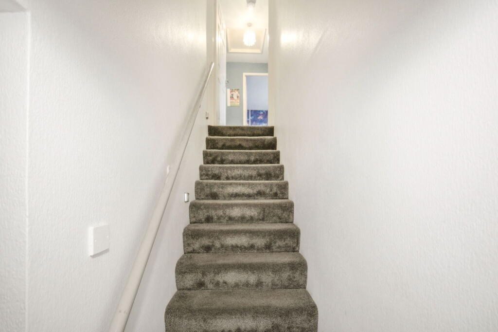 Bryn Heol, Bedwas, Caerphilly, CF83 8FB photo 3