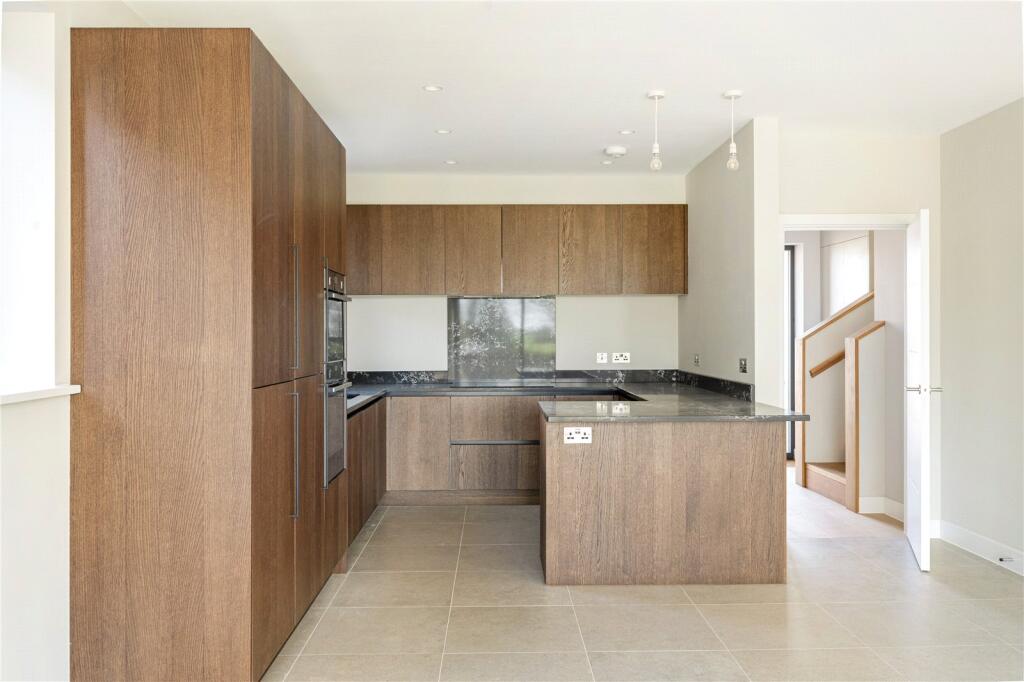 9, Sandpiper Close, Appledore, Ashford, Kent, TN26 photo 4