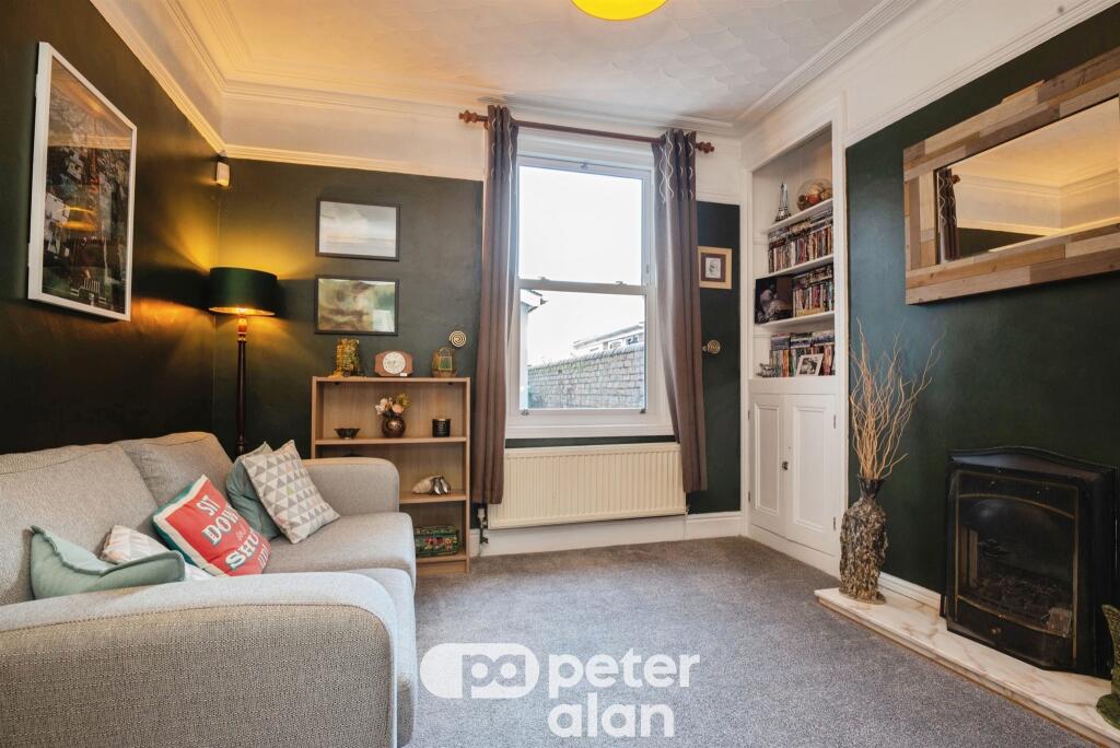 House in Pontypool, Sebastopol, Panteg - View 5