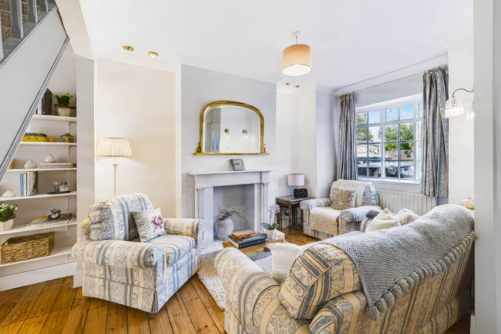 House in Richmond, North Sheen - View 2