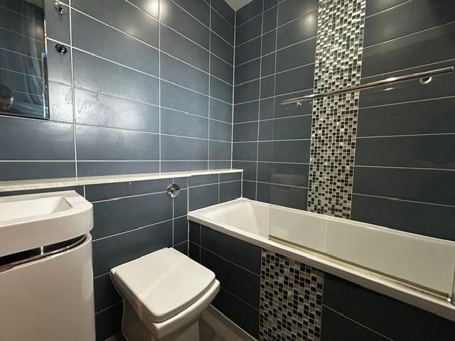Main image of property: Neasden Lane, London