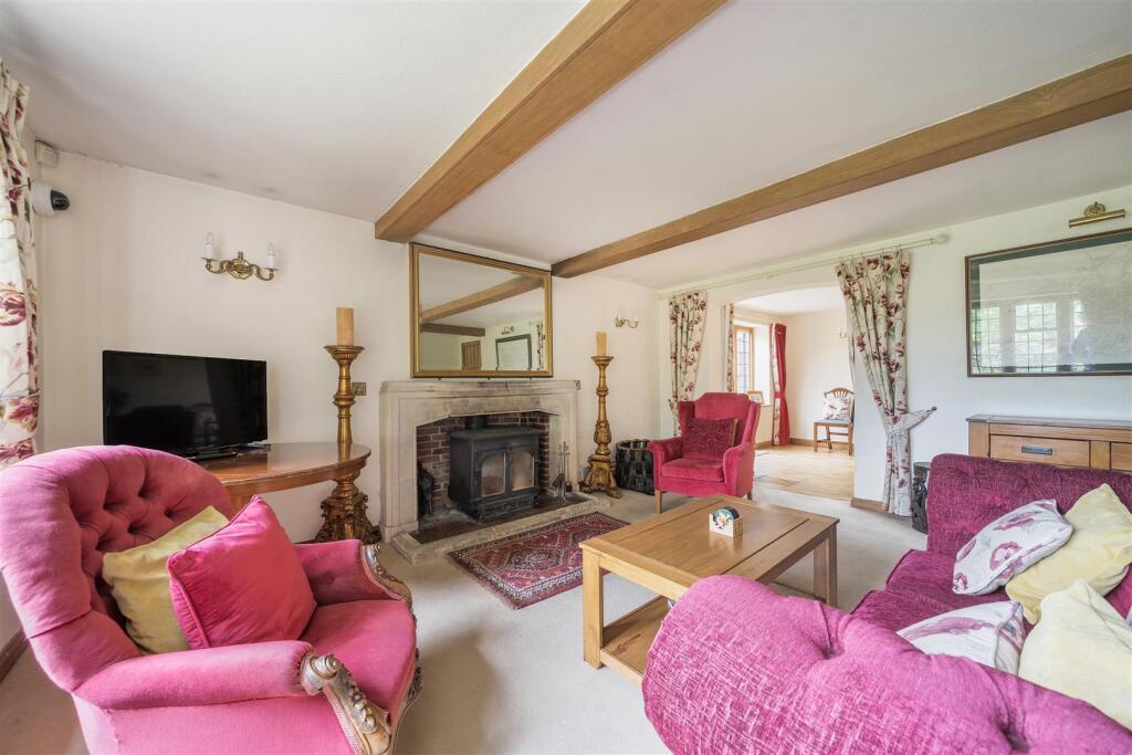 House in Canterbury - More