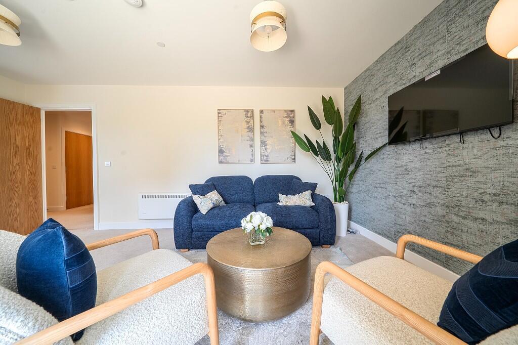 Apartment in Swindon, Wichel Fields, Wichelstowe - View 5