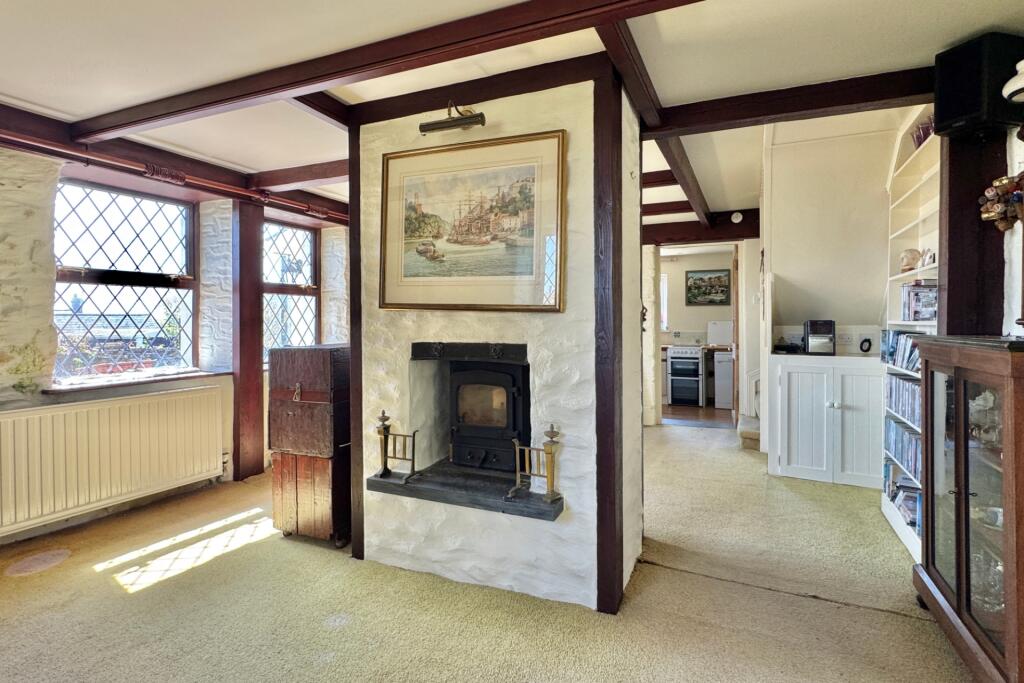 Old Smithy Cottage, Mawgan Porth, TR8 photo 4