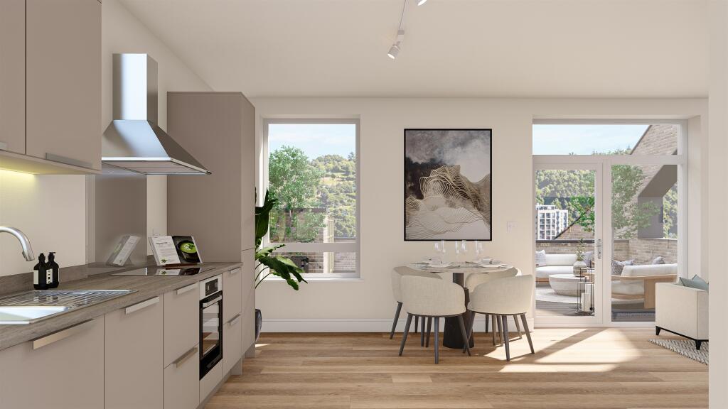 Apartment in Chatham, Chatham Town Centre, Luton - View 2