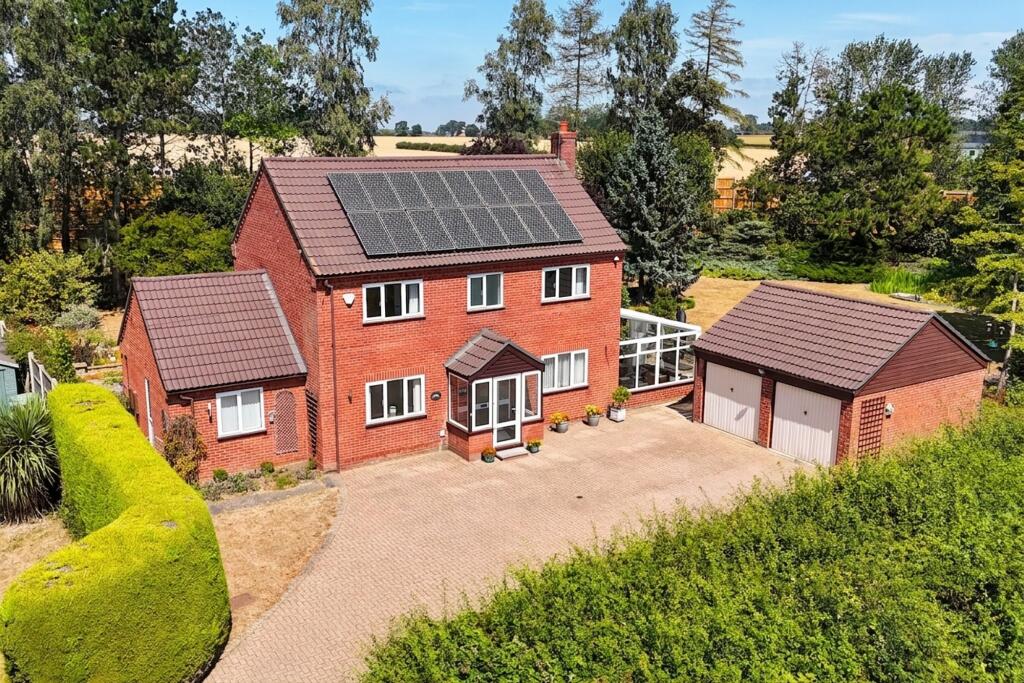 Main image of property: Yarmouth Road, Blofield, Norwich