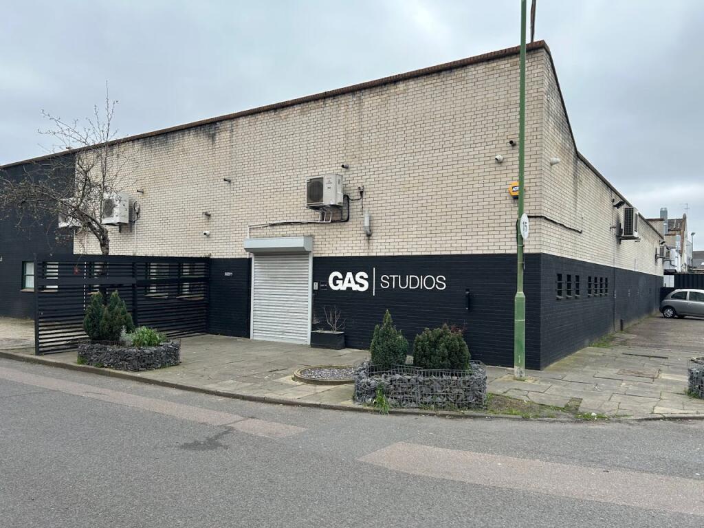 Main image of property: Unit 1A High Cross Centre, Fountayne Road, Tottenham, N15 4QL