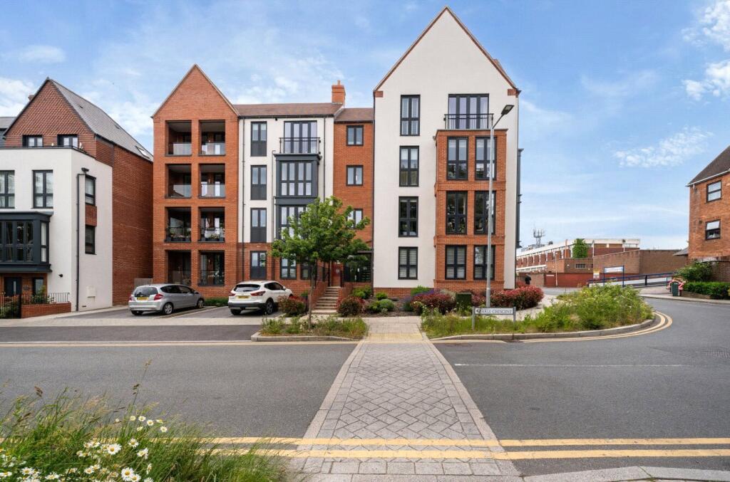Main image of property: Earle Crescent, Wokingham, Berkshire, RG40