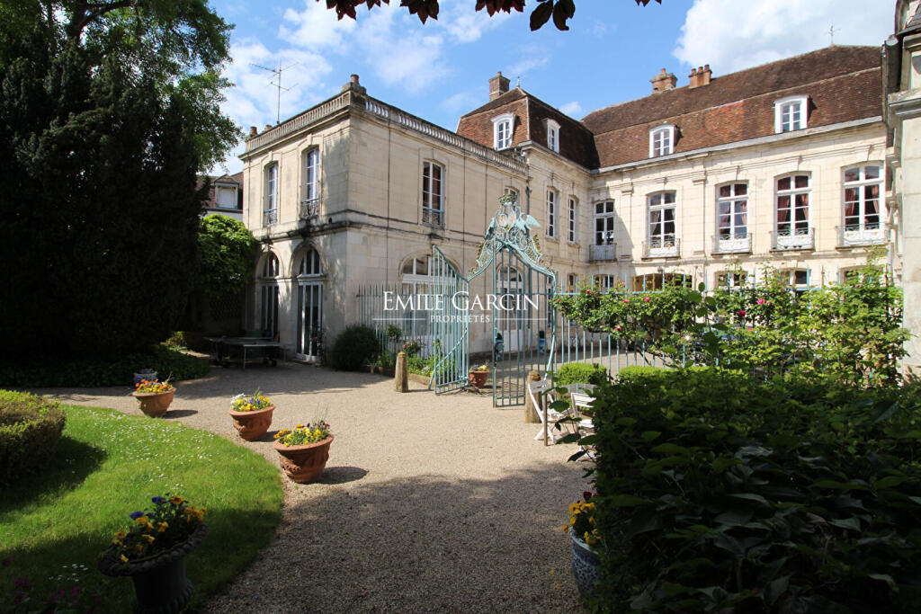 Main image of property: Burgundy, Yonne, Auxerre