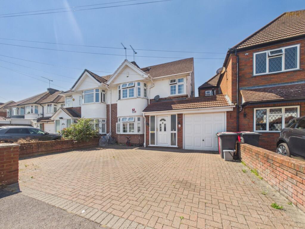 Main image of property: Courtlands Avenue, Langley, Berkshire, SL3