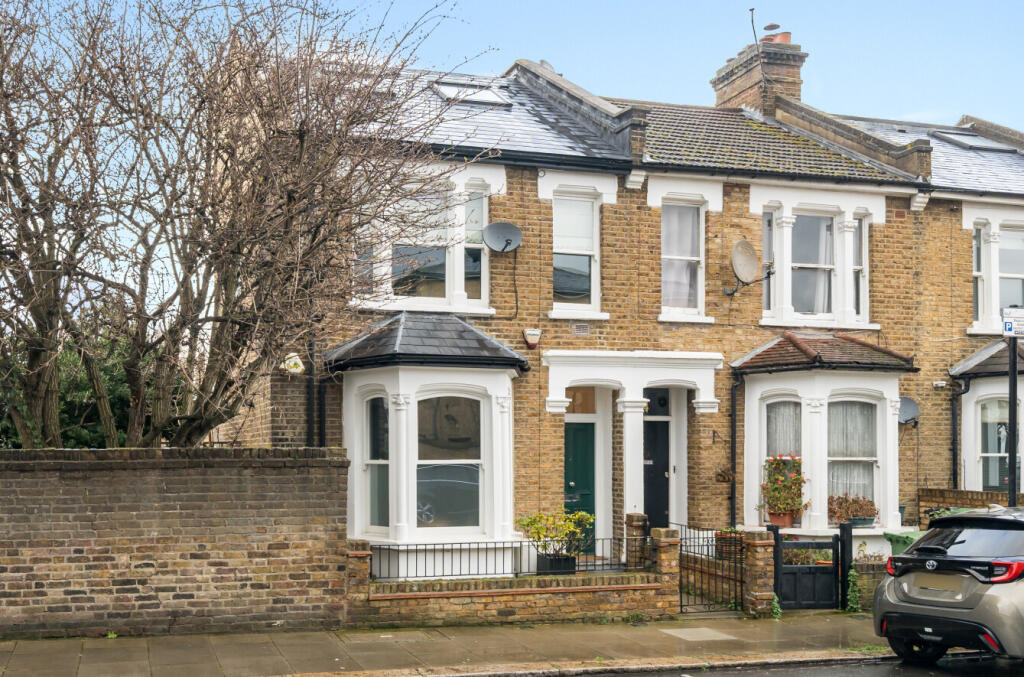 Main image of property: Bloemfontein Avenue, London