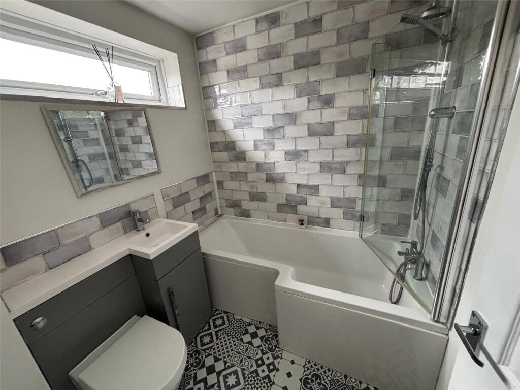 House in Telford - View 4