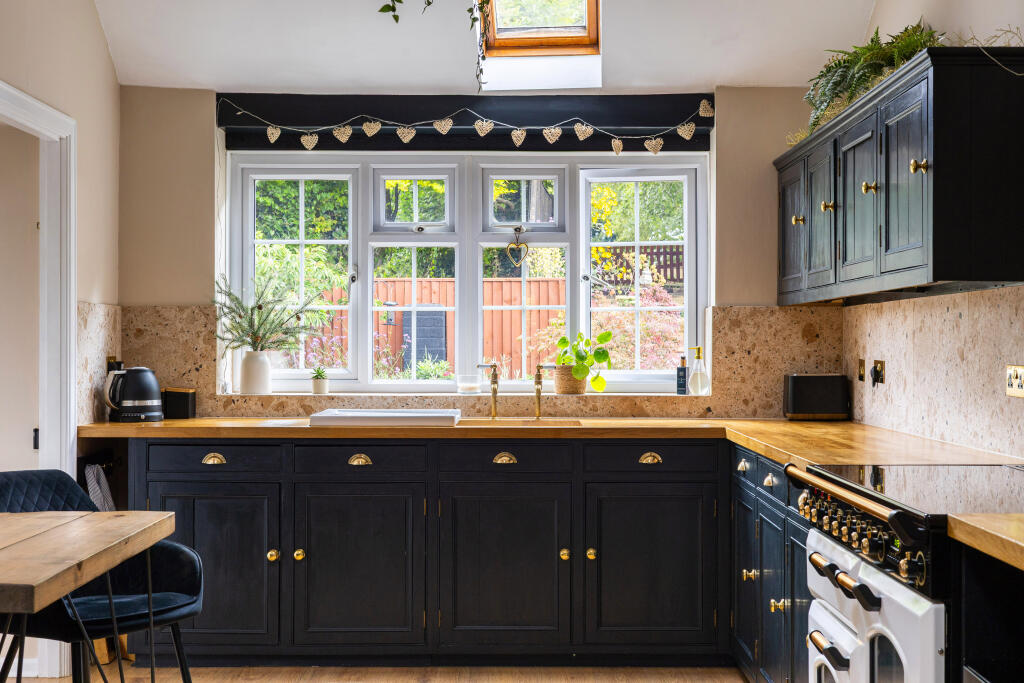 House in Salisbury, Orcheston - View 4