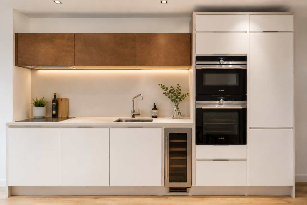 6 Exchange Gardens, London, SW8