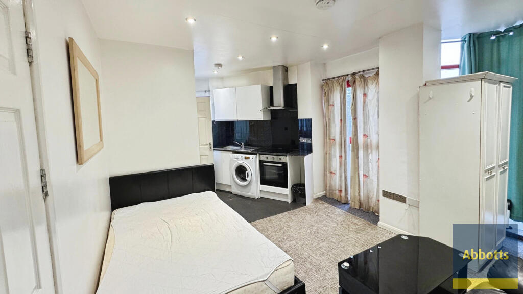 Main image of property: Observation Court, Ipswich