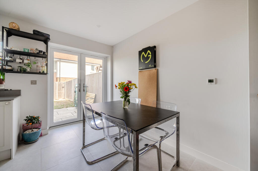 House in Reading - View 5
