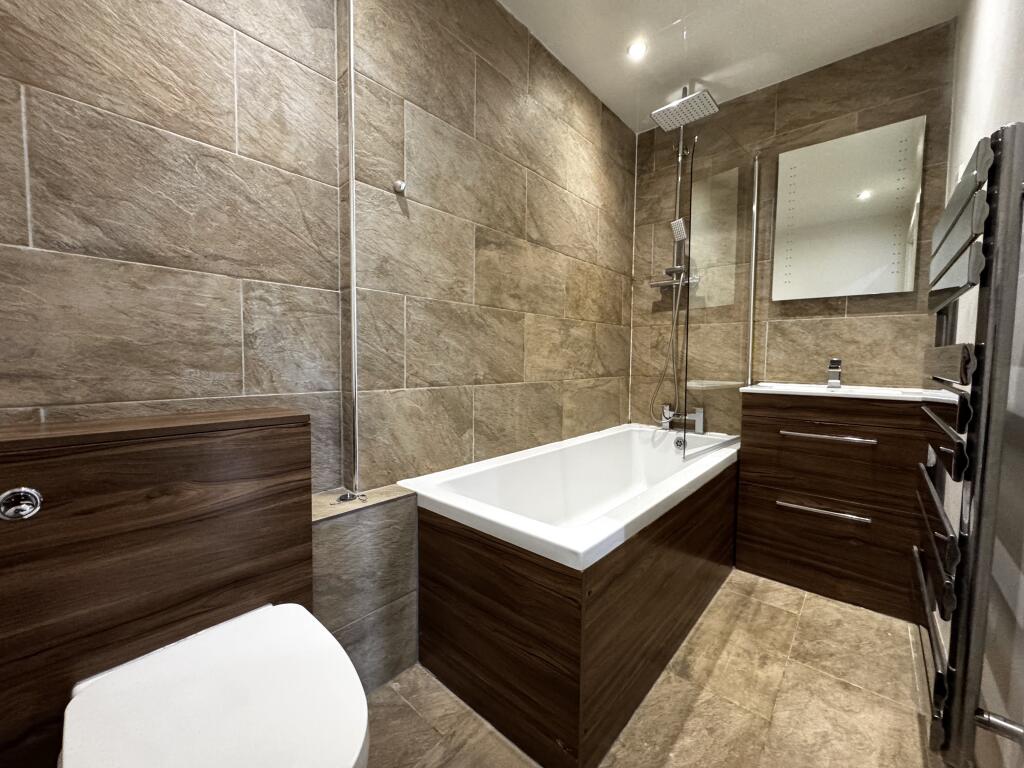 Apartment in Bristol - View 4
