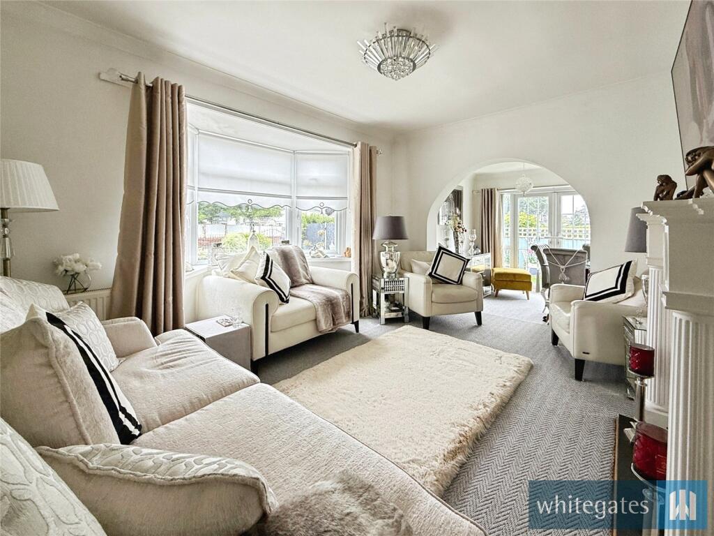 House in Sefton, Liverpool City Region - View 4