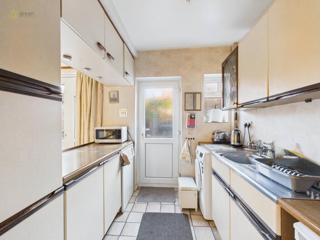 House in Walsall, West Midlands - View 5