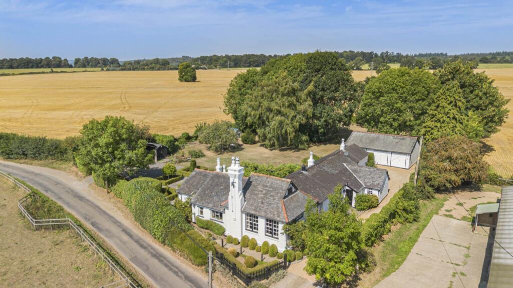 Main image of property: The Old School House,Trench Green, Mapledurham, South Oxfordshire