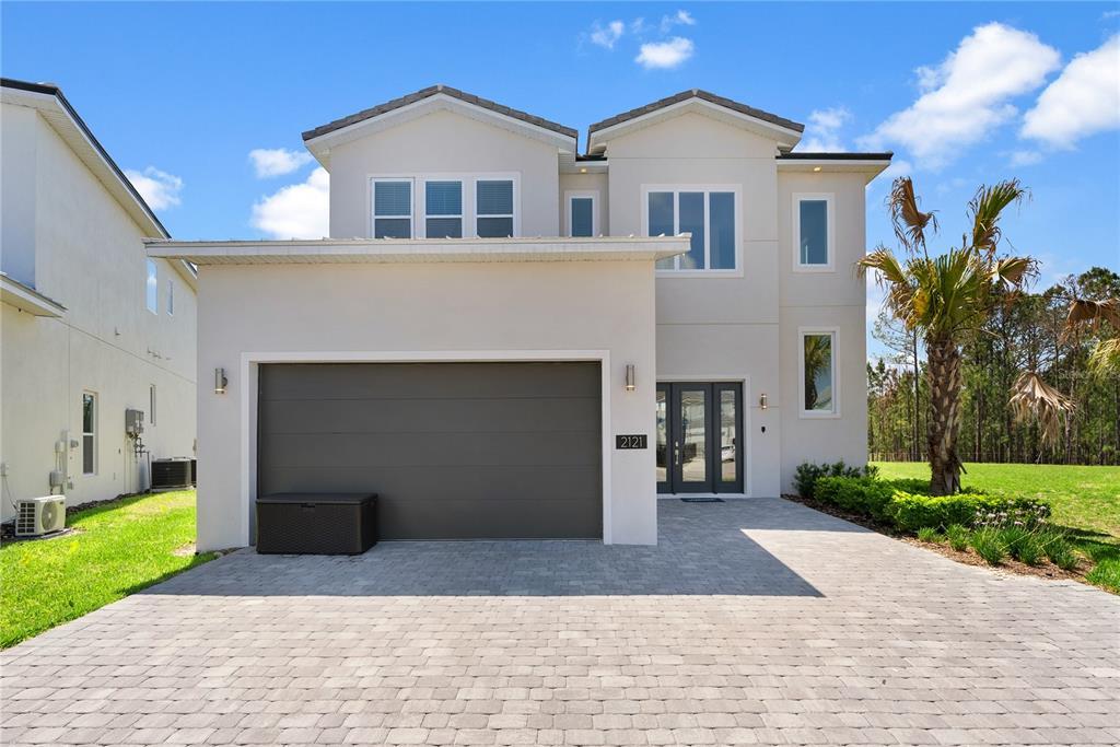 Main image of property: Florida, Polk County, Davenport