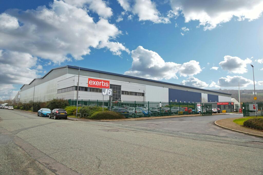 IMG_7137 edit blue sky.jpg