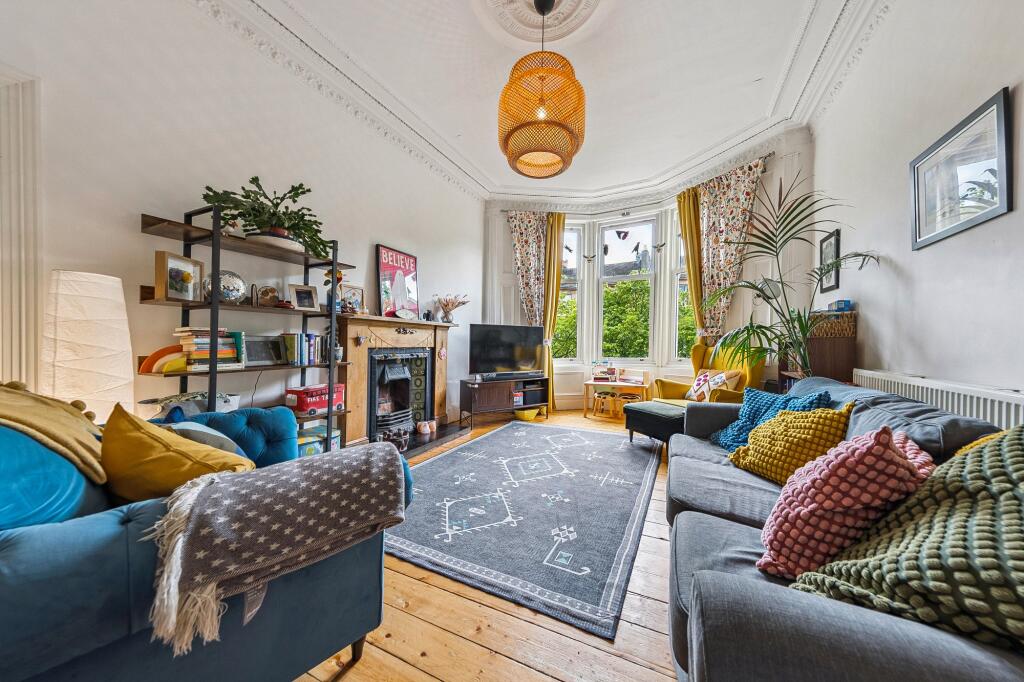 Apartment in Glasgow - View 3