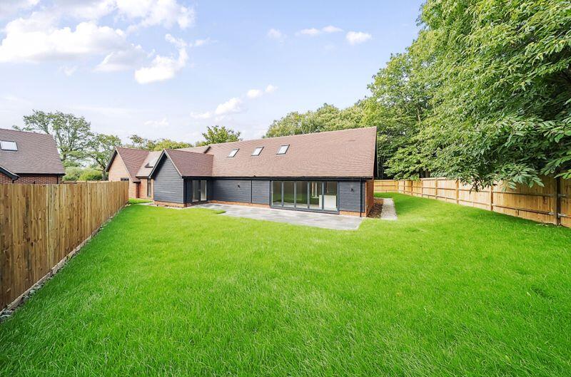 Upper Barnhill, Hunton photo 3