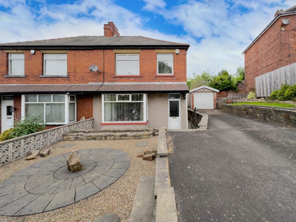 3-bed semi-detached on Soothill Lane, Batley, £210,000