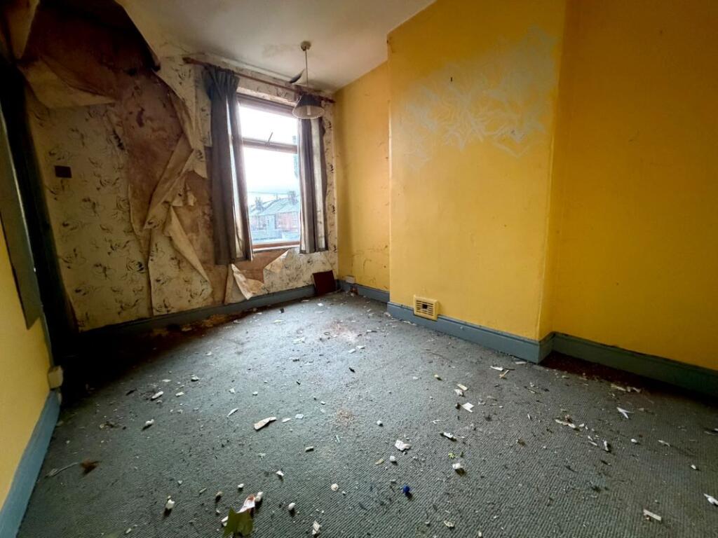 House in Nottingham - View 5