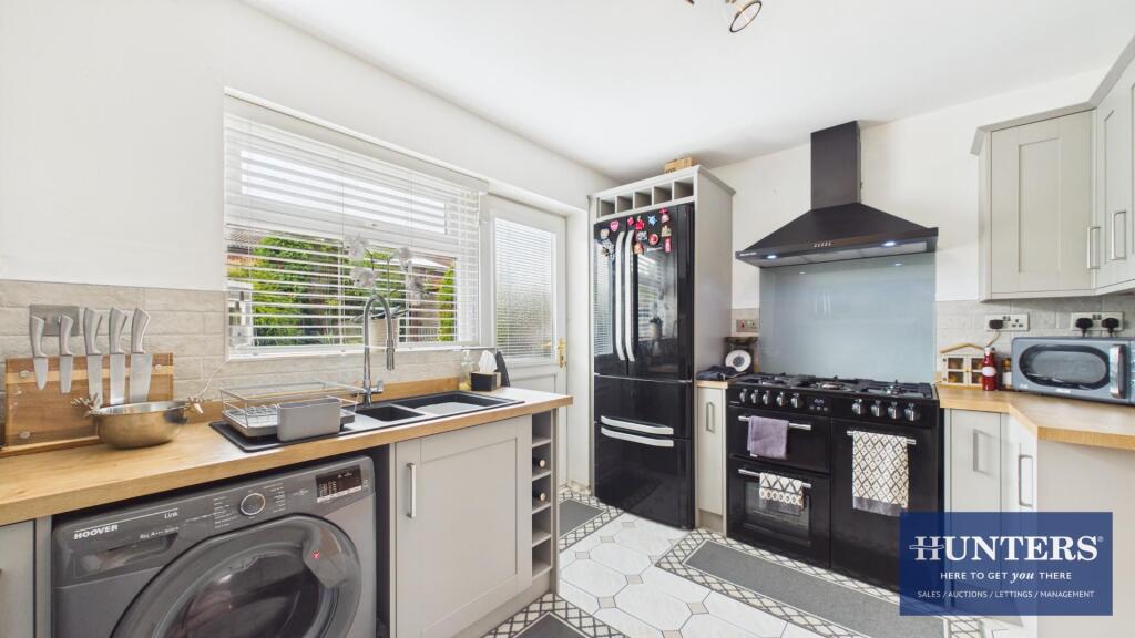 House in Sunderland - View 5