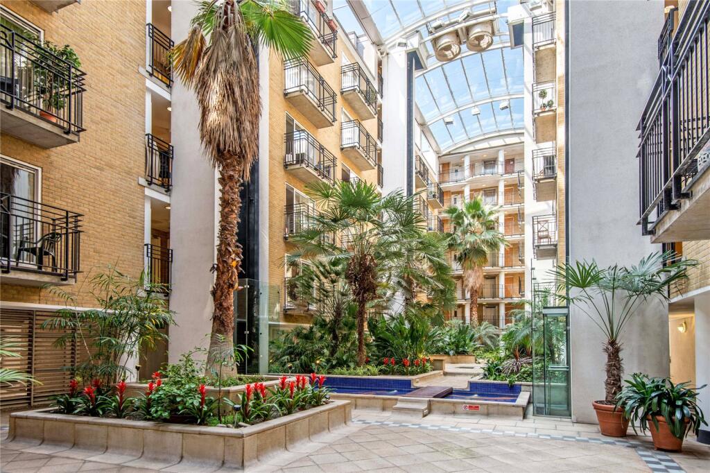 Main image of property: High Timber Street, EC4V