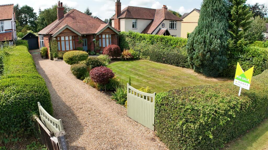 Main image of property: Whittington Road, Gobowen, Oswestry