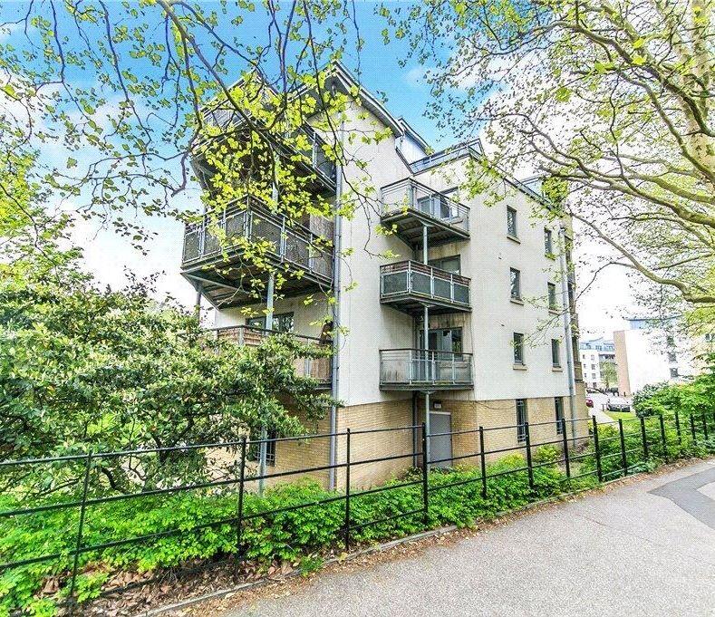 Main image of property: 180 Yeoman Close, Ipswich, Suffolk, IP1 2QB