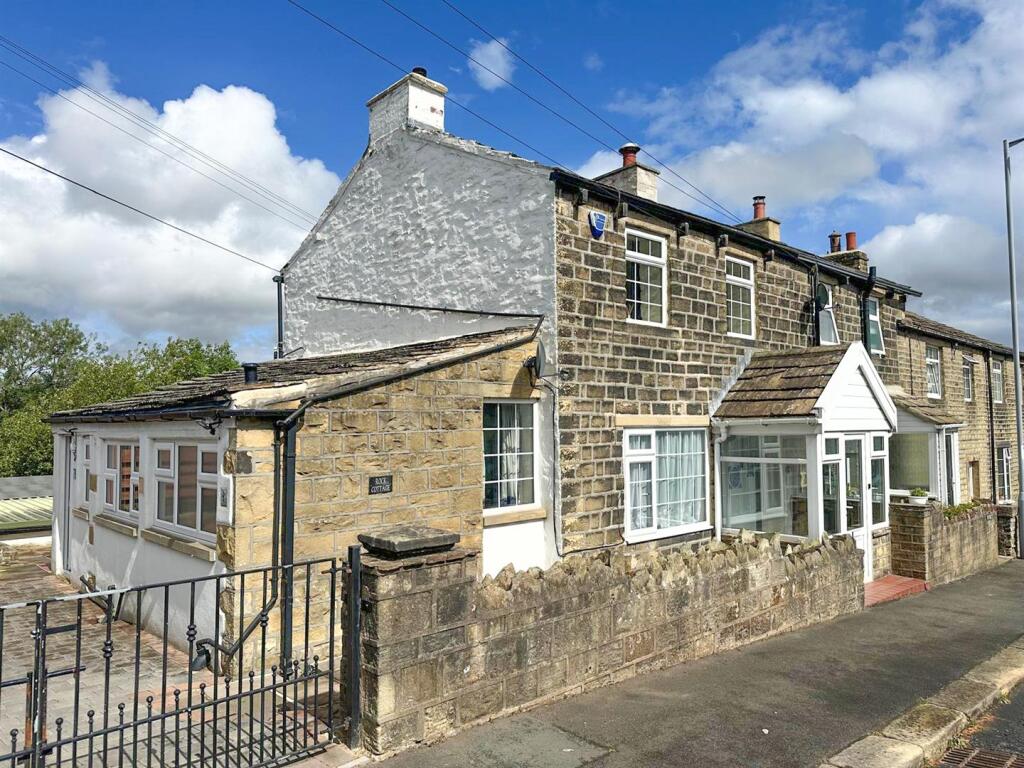 Main image of property: Green Head Road, Keighley
