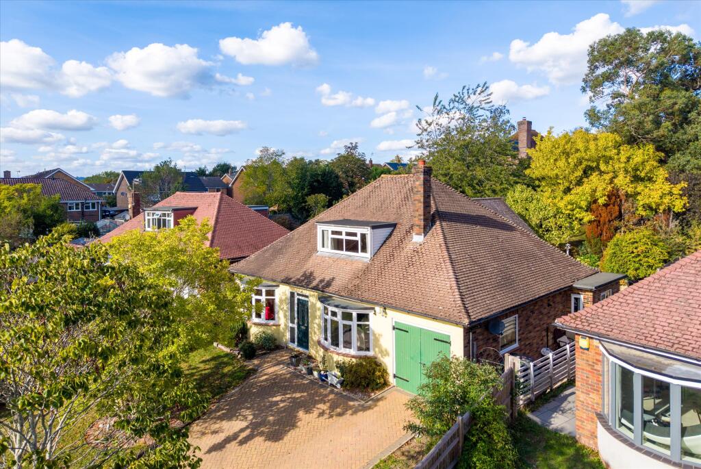 4-bed detached on London Road, Tonbridge, Kent TN10, £925,000