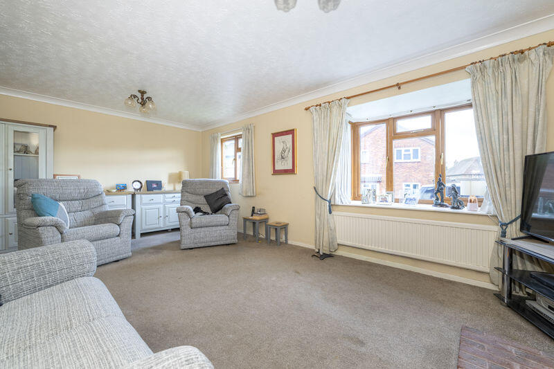 Rockington Way, Crowborough image 2